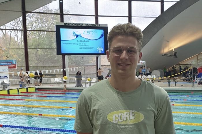 Jonas Penning bei Landeskurzbahnmeisterschaften in Hannover